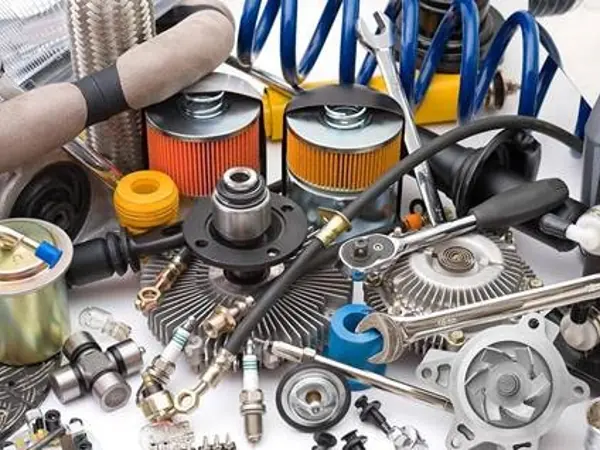 Filtros, velas e peças de manutenção automotiva
